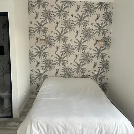 Hotel De La Gare-les Floralies *